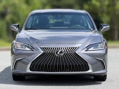Used 2019 Lexus ES 350 FWD image 3