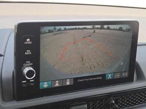 Used 2024 Honda CR-V EX-L image 7