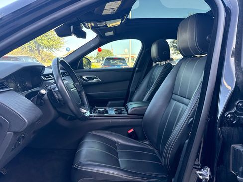 Used 2019 Land Rover Range Rover Velar S AWD/4WD image 7