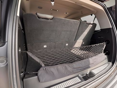 Used 2020 GMC Yukon Denali w/ Denali Ultimate Package RWD image 28