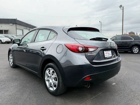 Used 2016 MAZDA MAZDA3 i Sport FWD image 8