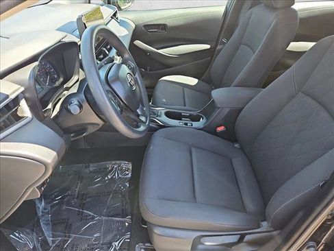 Used 2024 Toyota Corolla LE FWD image 19