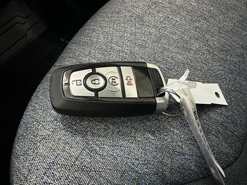 New 2025 Ford Maverick XLT w/ XLT Luxury Package image 38