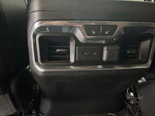Used 2019 Chevrolet Silverado 1500 High Country AWD/4WD image 29