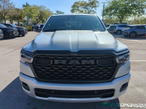 New 2026 RAM 1500 4x4 Crew Cab image 3