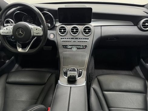 Used 2019 Mercedes-Benz C 300 Sedan image 2