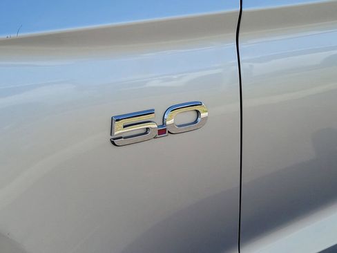 Used 2015 Ford Mustang GT Premium RWD image 11