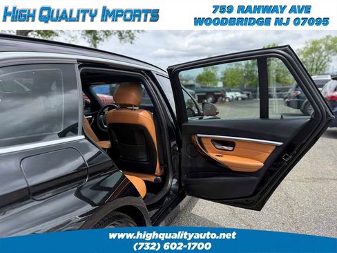Used 2018 BMW 330i xDrive Wagon AWD/4WD image 20