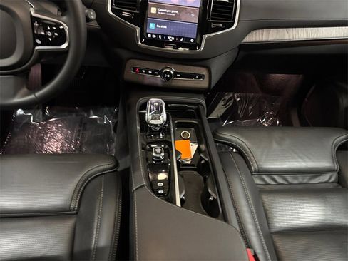 Certified 2023 Volvo XC90 B6 Ultimate image 25