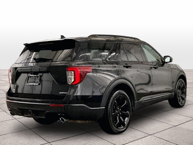 Used 2023 Ford Explorer ST-Line w/ Class IV Trailer Tow Package AWD/4WD image 11