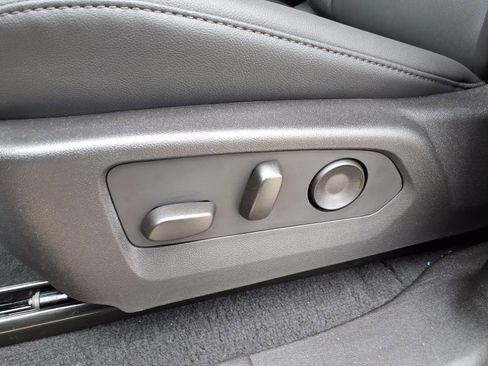 New 2025 Chevrolet Colorado Trail Boss image 12