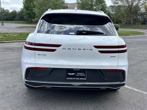 New 2026 Genesis GV70 2.5T Advanced image 6