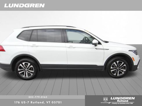 Used 2024 Volkswagen Tiguan S AWD/4WD image 3