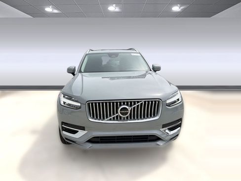 Certified 2024 Volvo XC90 T8 Plus w/ Protection Package Premier AWD/4WD image 28