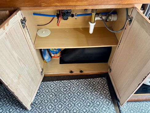 Used 2019 Ford Transit 250 148 Medium Roof image 36