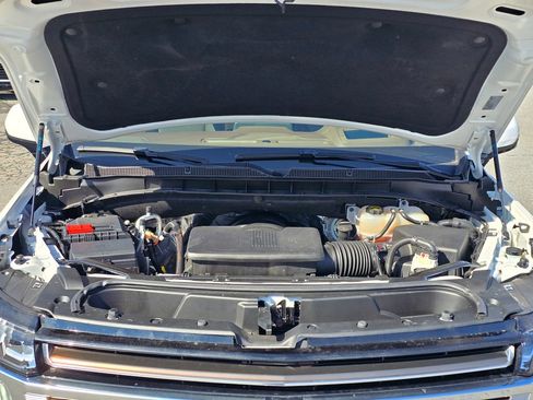 Certified 2024 Chevrolet Tahoe High Country image 24