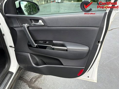 Used 2020 Kia Sportage S w/ S Premium Package FWD image 27