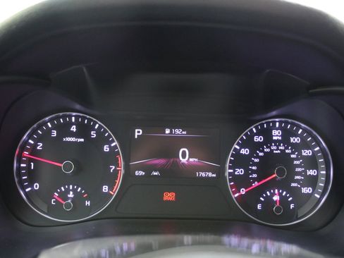 Used 2023 Kia Forte LXS image 16