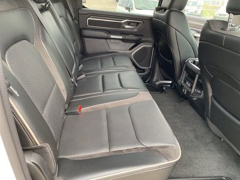 Used 2023 RAM 1500 Laramie AWD/4WD image 32