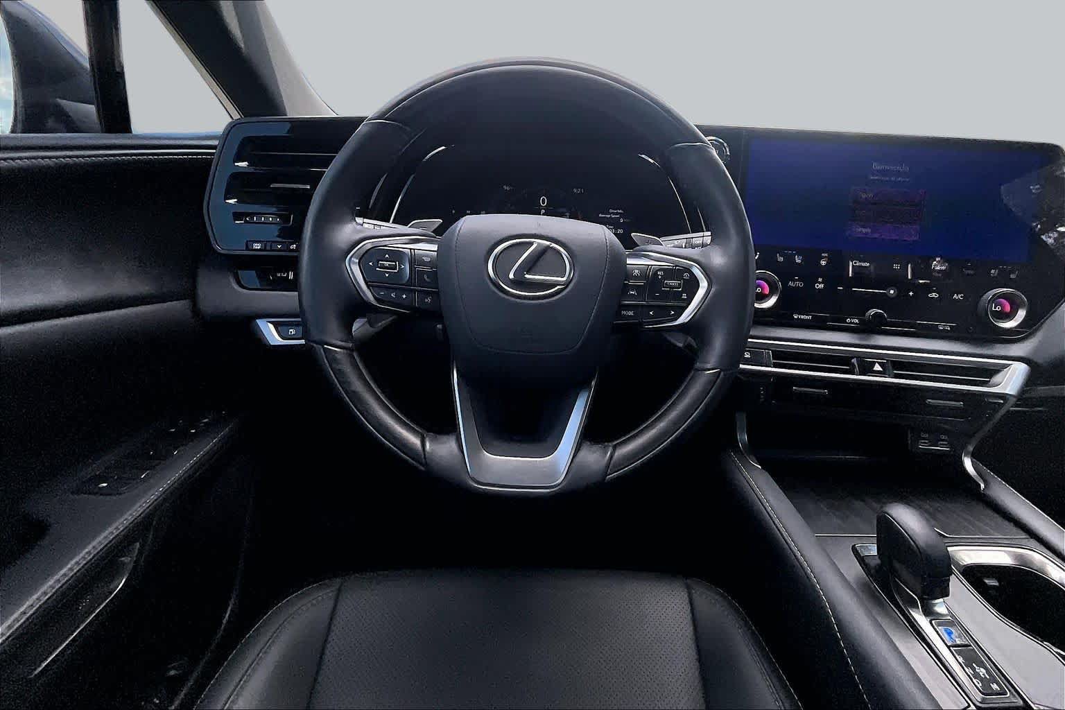 Used 2025 Lexus RX 350 Premium w/ Convenience Package FWD image 6