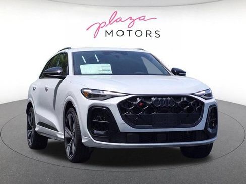 New 2026 Audi SQ5 Premium Plus AWD/4WD image 3