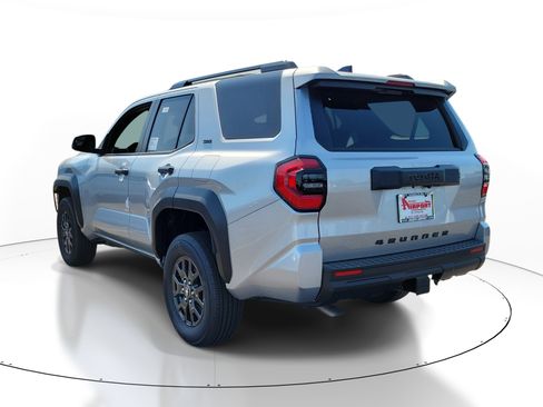 Used 2026 Toyota 4Runner SR5 RWD image 3
