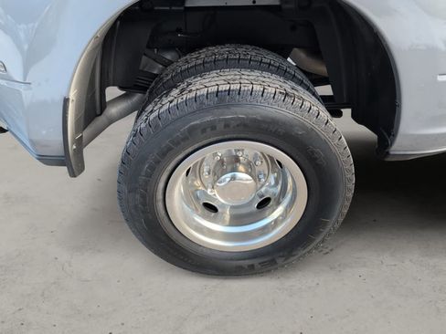 Used 2023 RAM 3500 Tradesman image 10