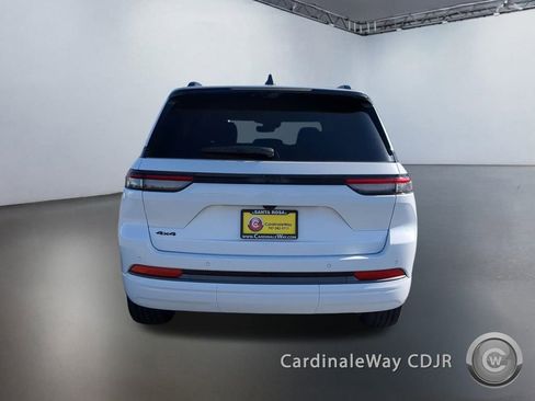 New 2026 Jeep Grand Cherokee Limited AWD/4WD image 4