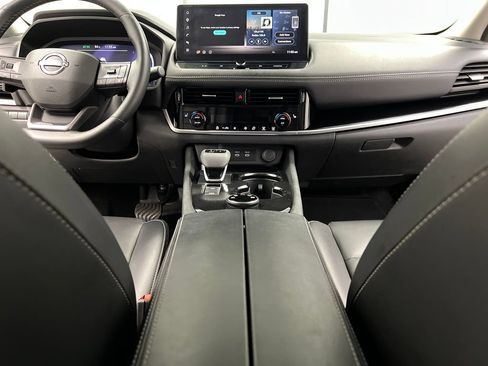 Used 2026 Nissan Rogue SL AWD/4WD image 41