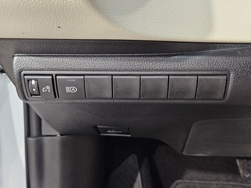 New 2026 Toyota Corolla LE image 13