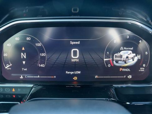 New 2026 GMC Sierra 3500 SLT w/ SLT Convenience Package image 25