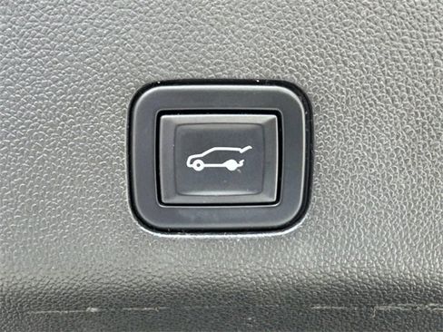 Used 2021 Cadillac Escalade ESV Sport w/ Driver Assist Tech Package image 13