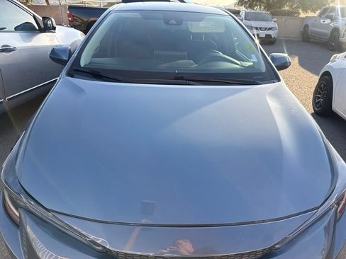 Used 2020 Toyota Corolla LE FWD image 6