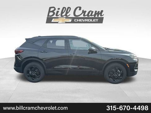 New 2026 Chevrolet Blazer LT w/ Convenience Package AWD/4WD image 36