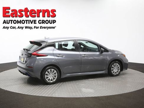 Used 2022 Nissan Leaf S image 41