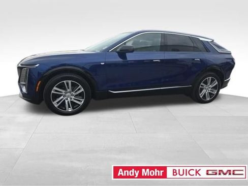 Used 2024 Cadillac Lyriq Tech w/ LPO, Floor Liner Package AWD/4WD image 10
