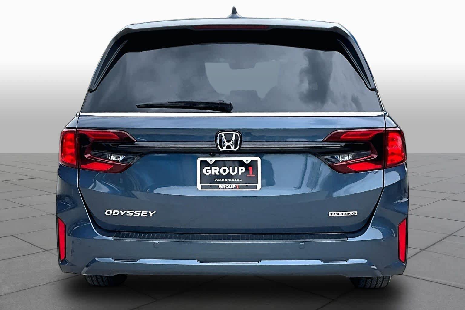 Used 2026 Honda Odyssey Touring image 5