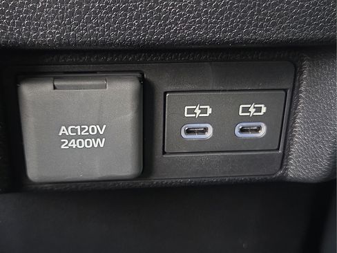 New 2026 Toyota Tacoma 4x4 Double Cab Hybrid image 15