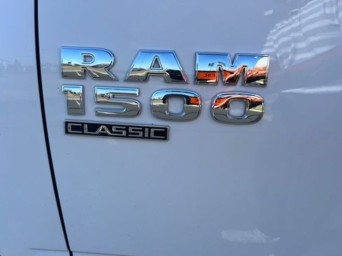 Used 2024 RAM 1500 Classic SLT AWD/4WD image 23