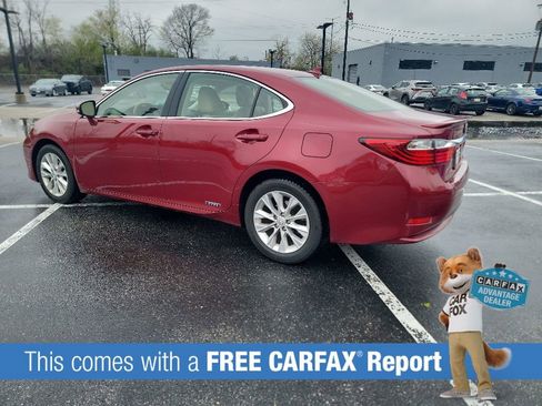 Used 2013 Lexus ES 300h w/ Premium Pkg FWD image 3