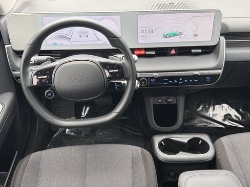 Used 2024 Hyundai Ioniq 5 SE RWD image 22