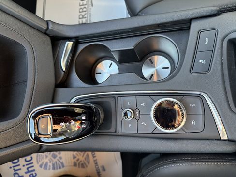 Certified 2025 Cadillac XT5 Premium Luxury image 15