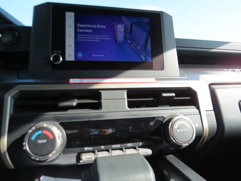 Used 2024 Toyota Tacoma SR5 image 17