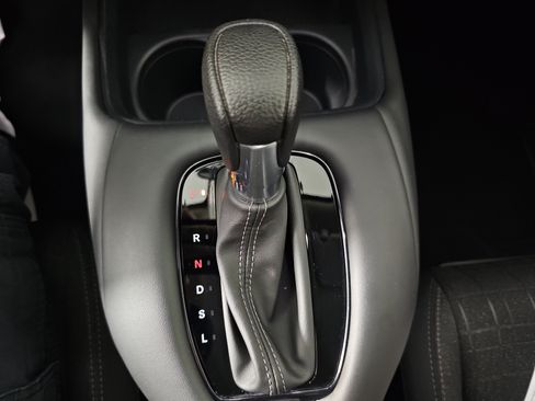 Certified 2024 Honda HR-V LX image 29