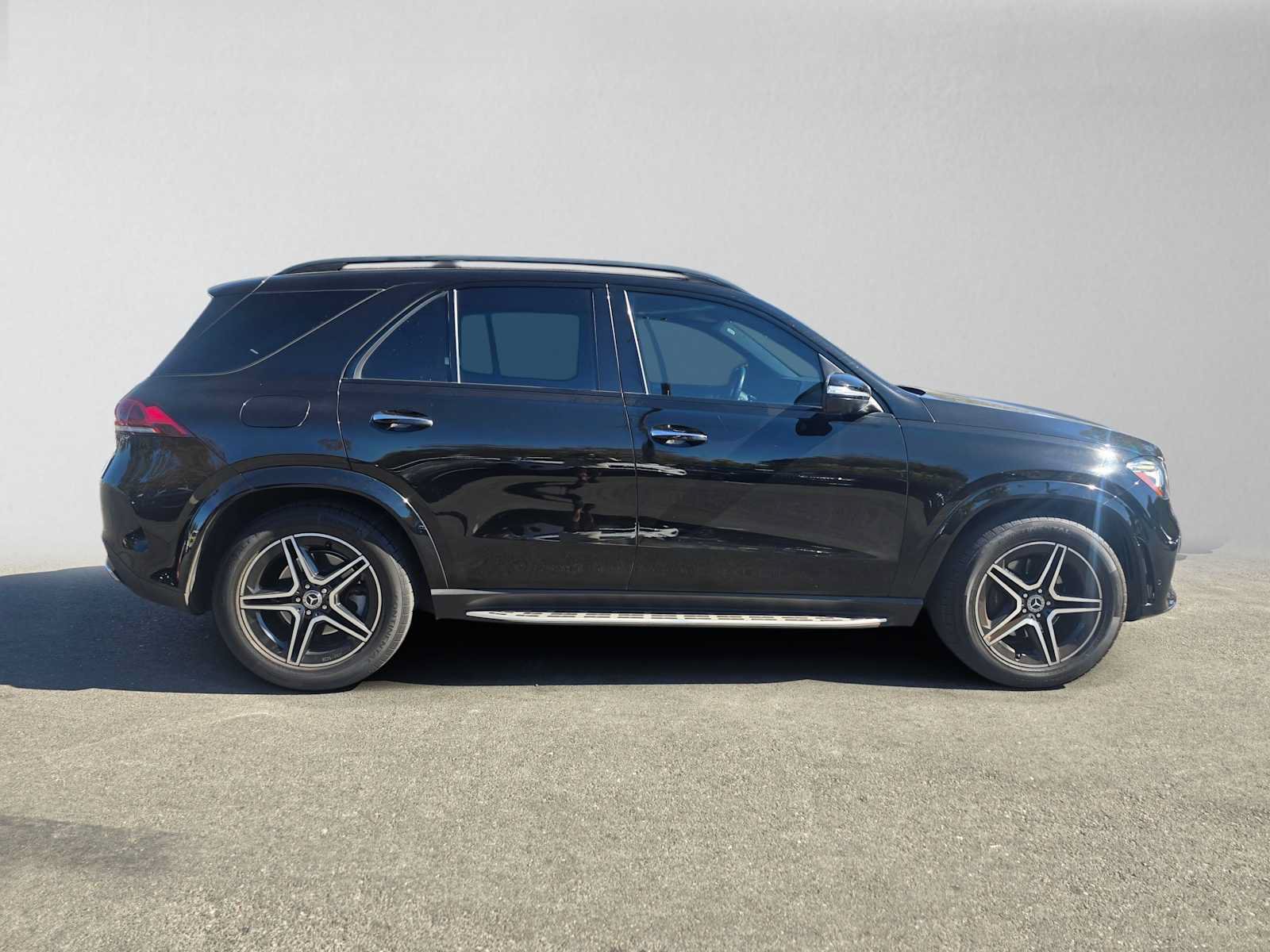 Used 2020 Mercedes-Benz GLE 350 image 2