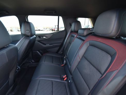 New 2026 Chevrolet Equinox RS w/ LPO, Floor Liner Package image 11