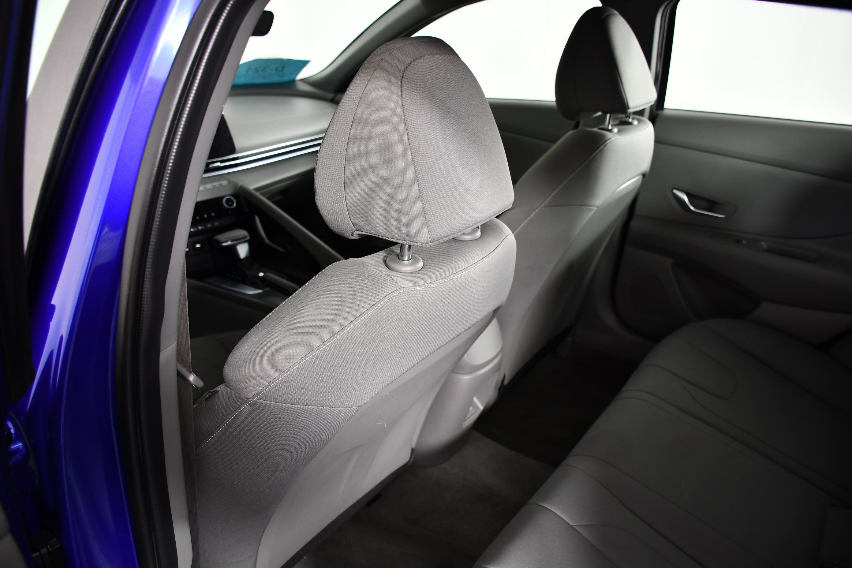 Used 2024 Hyundai Elantra SEL FWD image 47