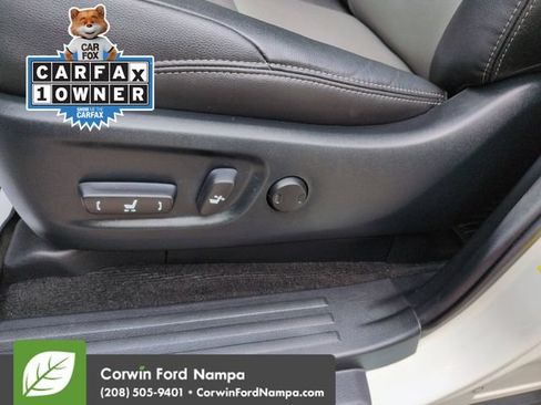 Used 2021 Toyota 4Runner SR5 Premium w/ Moonroof Package AWD/4WD image 12