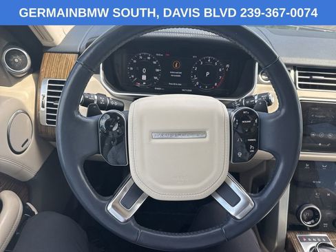 Used 2019 Land Rover Range Rover HSE image 32