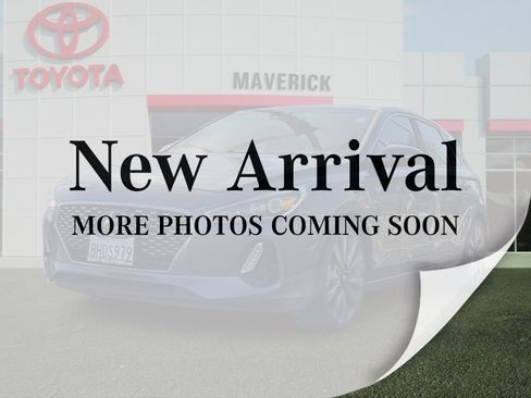 Used 2018 Hyundai Elantra GT Sport w/ Sport Tech Package 04 FWD image 1